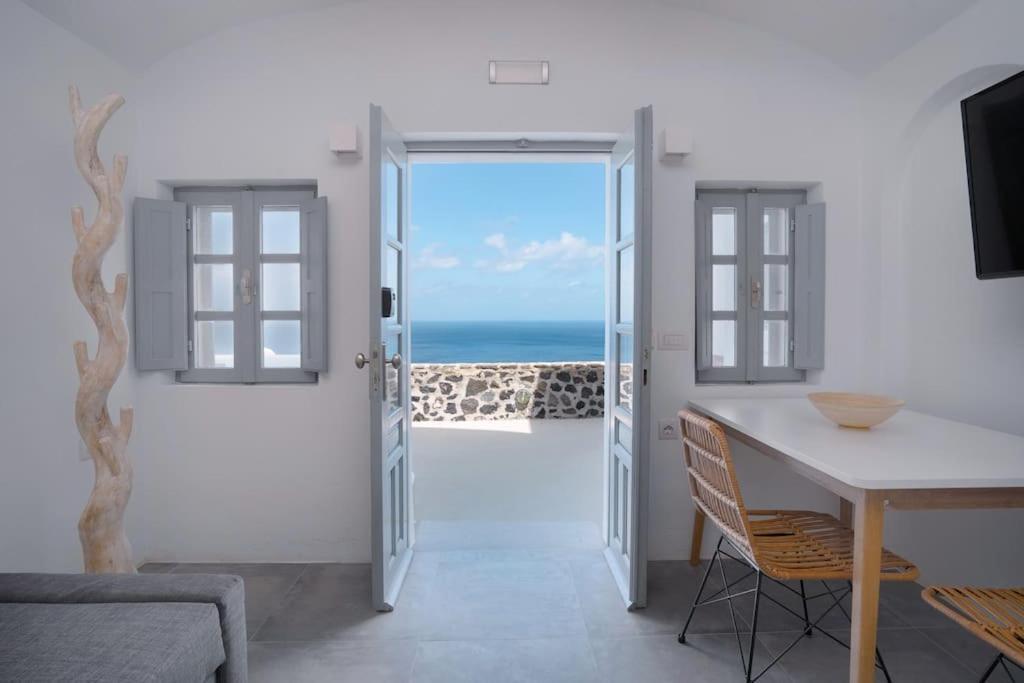 Santorini Sea View Apartments Vourvoúlos Exterior foto